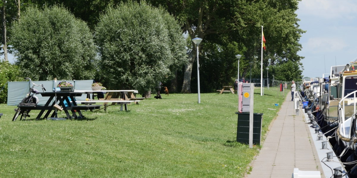 Groene ligplaatsen bij W.S.V. Jan van Ketel